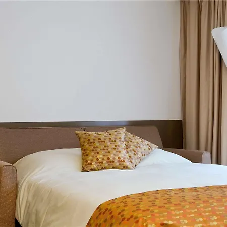 Adagio Centre Gambetta Apart Otel 4*