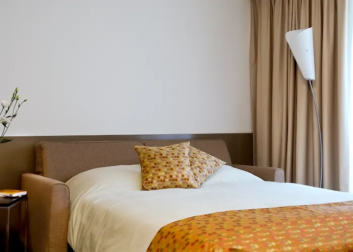 Aparthotel Adagio Centre Gambetta 4*